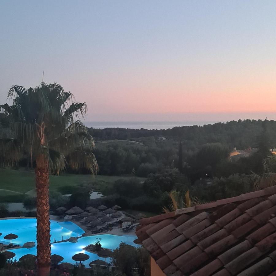 Hameau Des Amandiers Vue Mer - Piscine, Golf Et Tennis Prive Saint-Cyr-sur-Mer Exterior foto